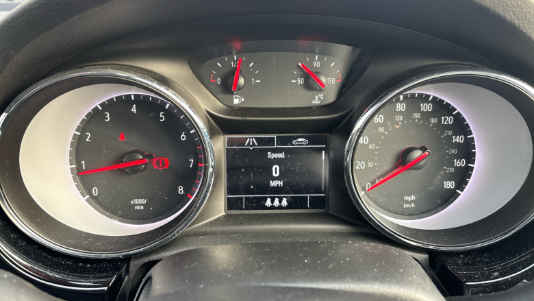 Vauxhall Astra 1.4T 16V 150 SRi 5dr Petrol Hatchback